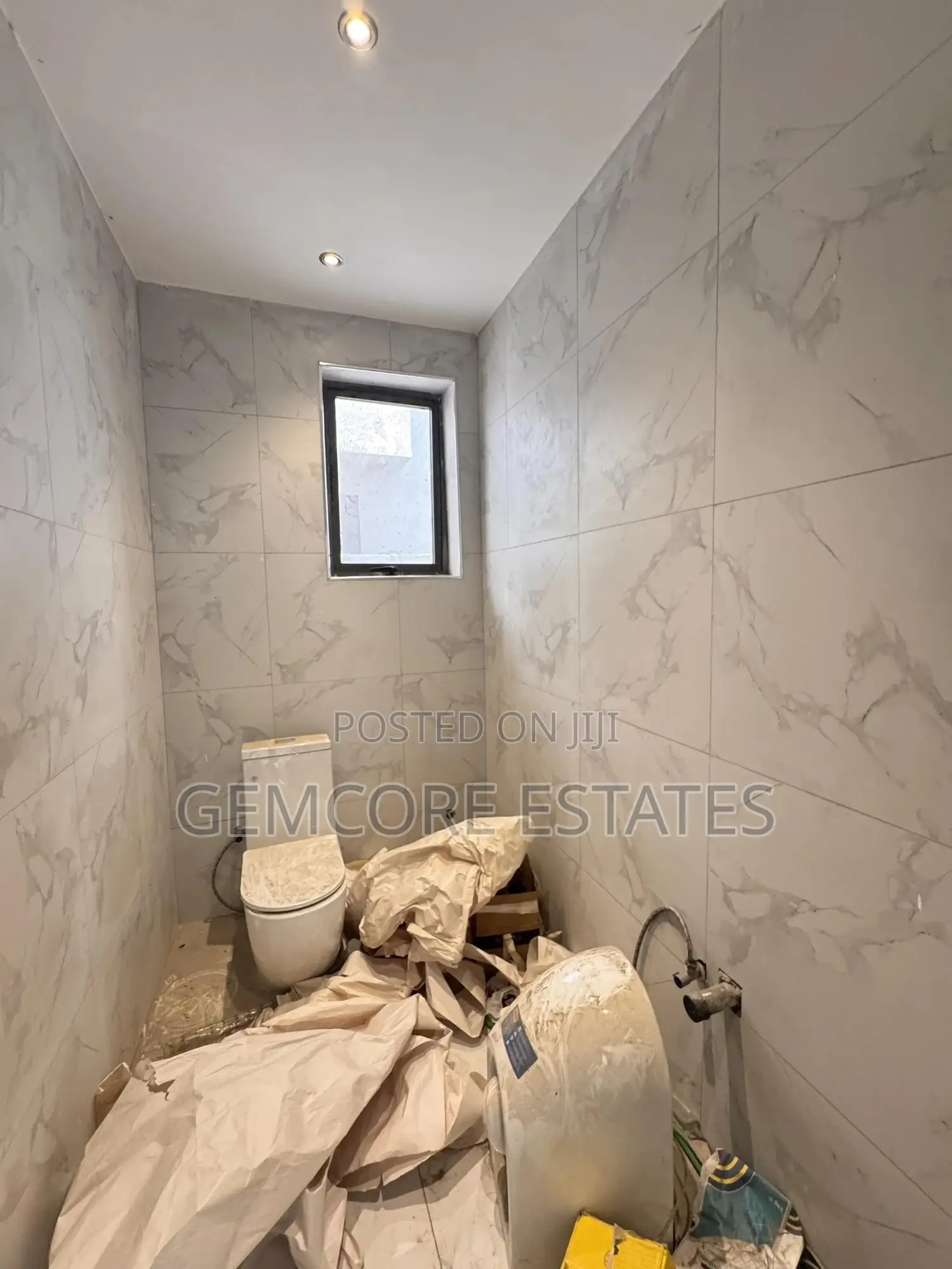 4bdrm House in Nanakrom, Nmai-Dzorn for sale
