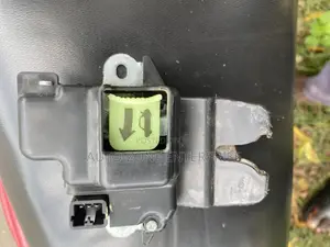 Hyundai Elantra 2014 2015 2016 Boot Lock