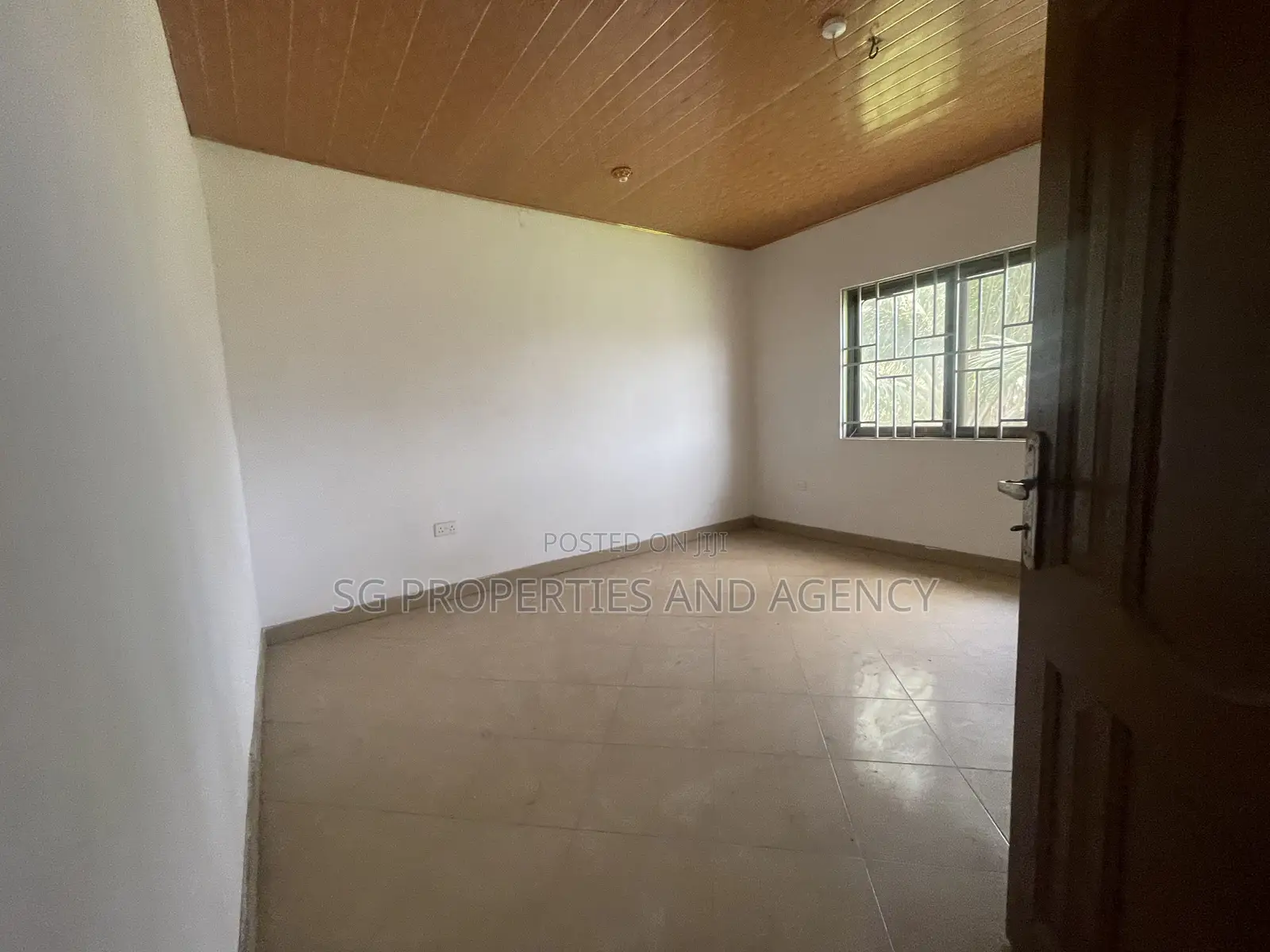 3bdrm Apartment in Manet, Spintex for rent
