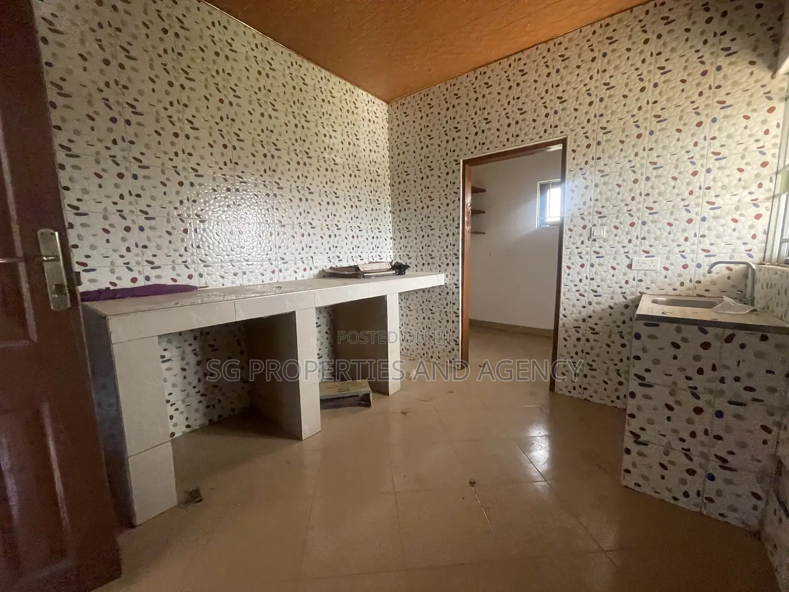 3bdrm Apartment in Manet, Spintex for rent