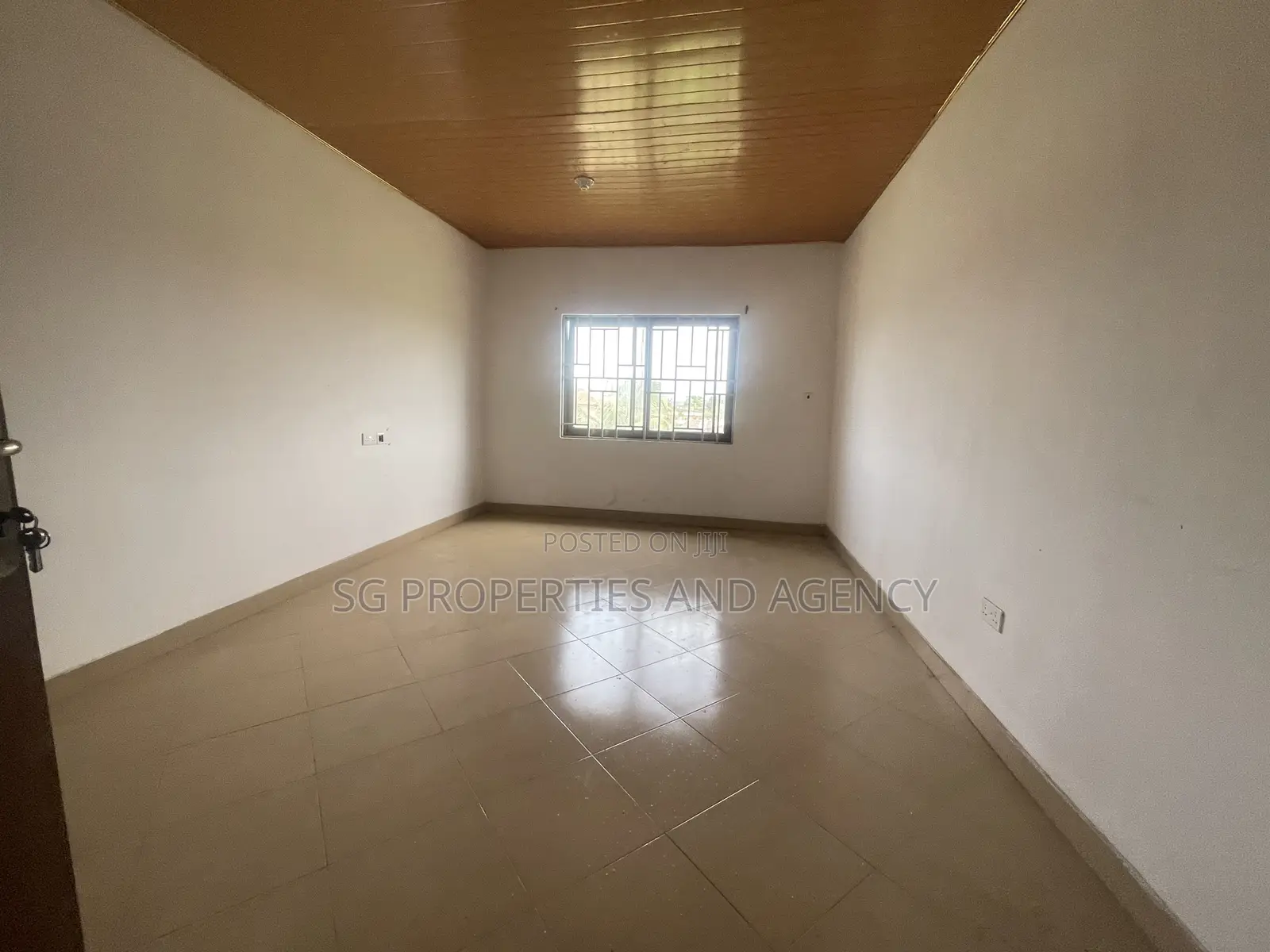 3bdrm Apartment in Manet, Spintex for rent