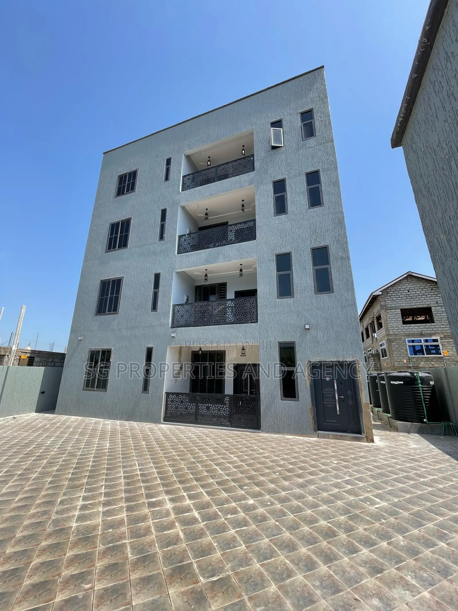 2bdrm Apartment in Spintex for rent