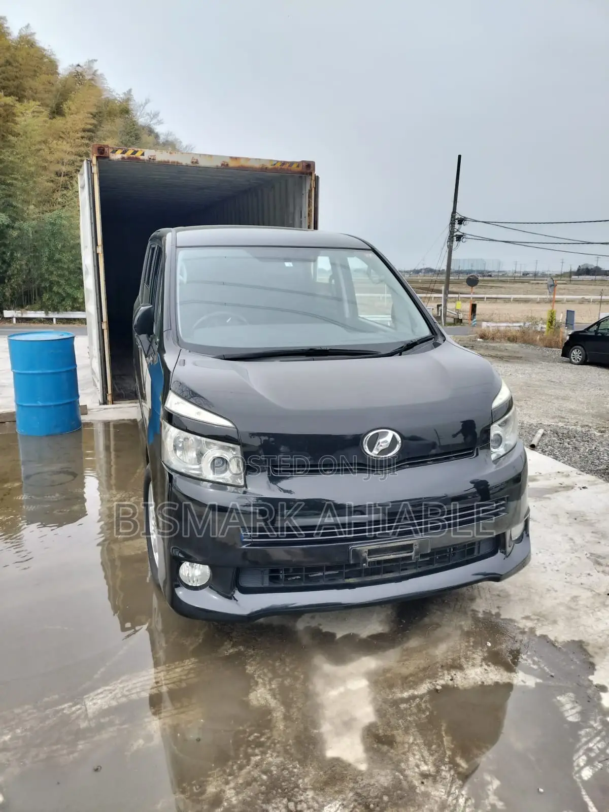 Toyota Voxy 2010 Black