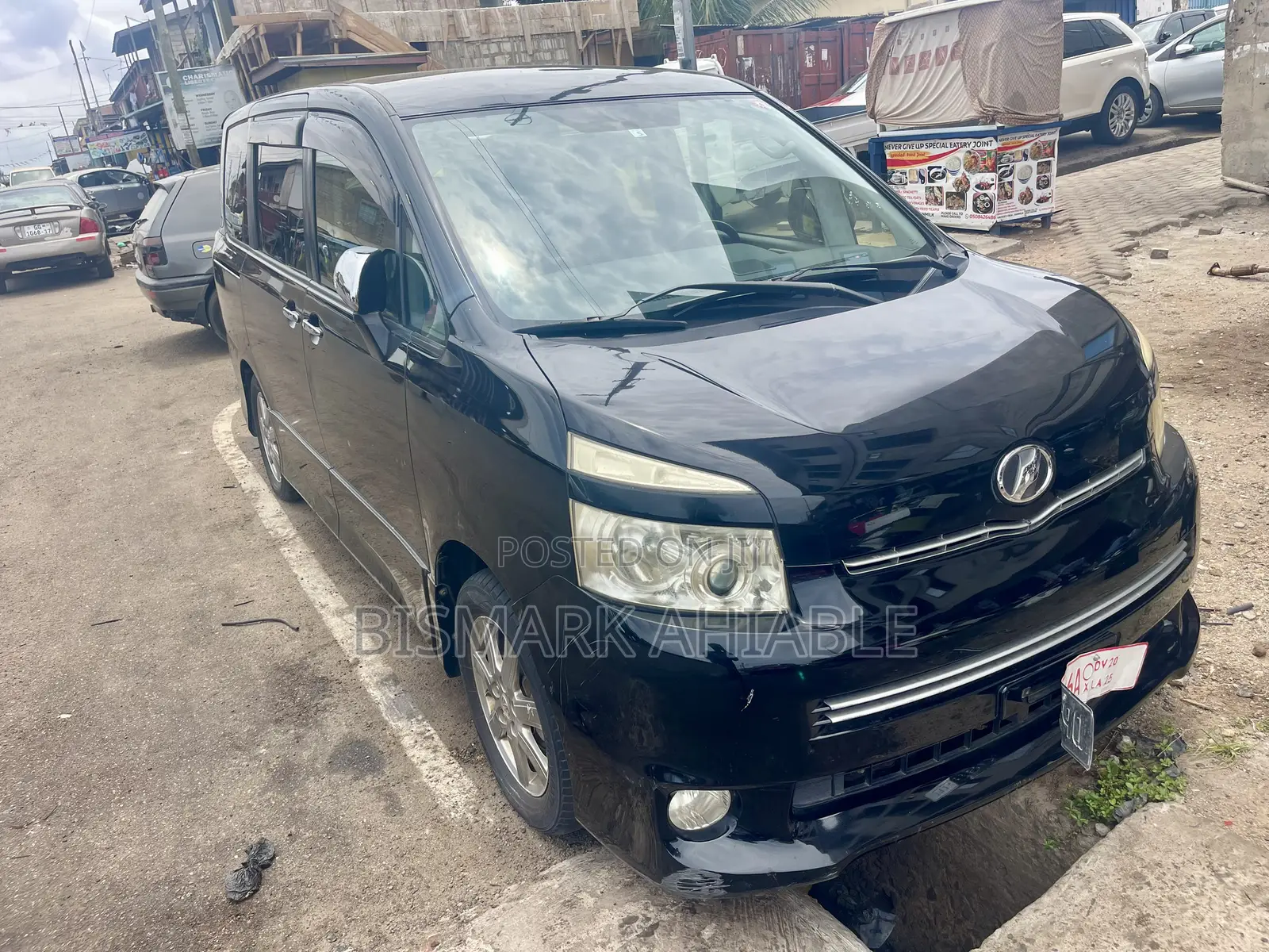 Toyota Voxy 2010 Black