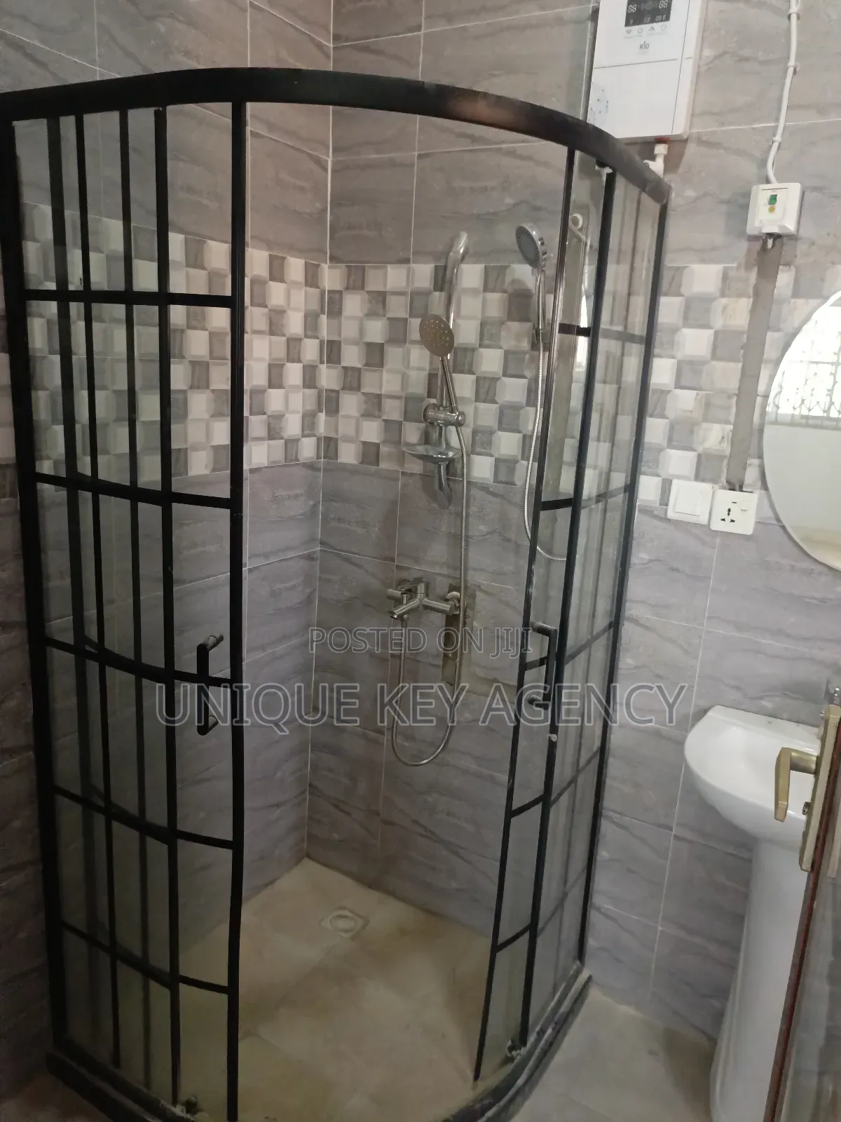 2bdrm Apartment in Unique Key Agency, Tseaddo for rent