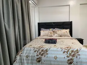 Cozy One Bedroom Modern Apartment in Gated Community