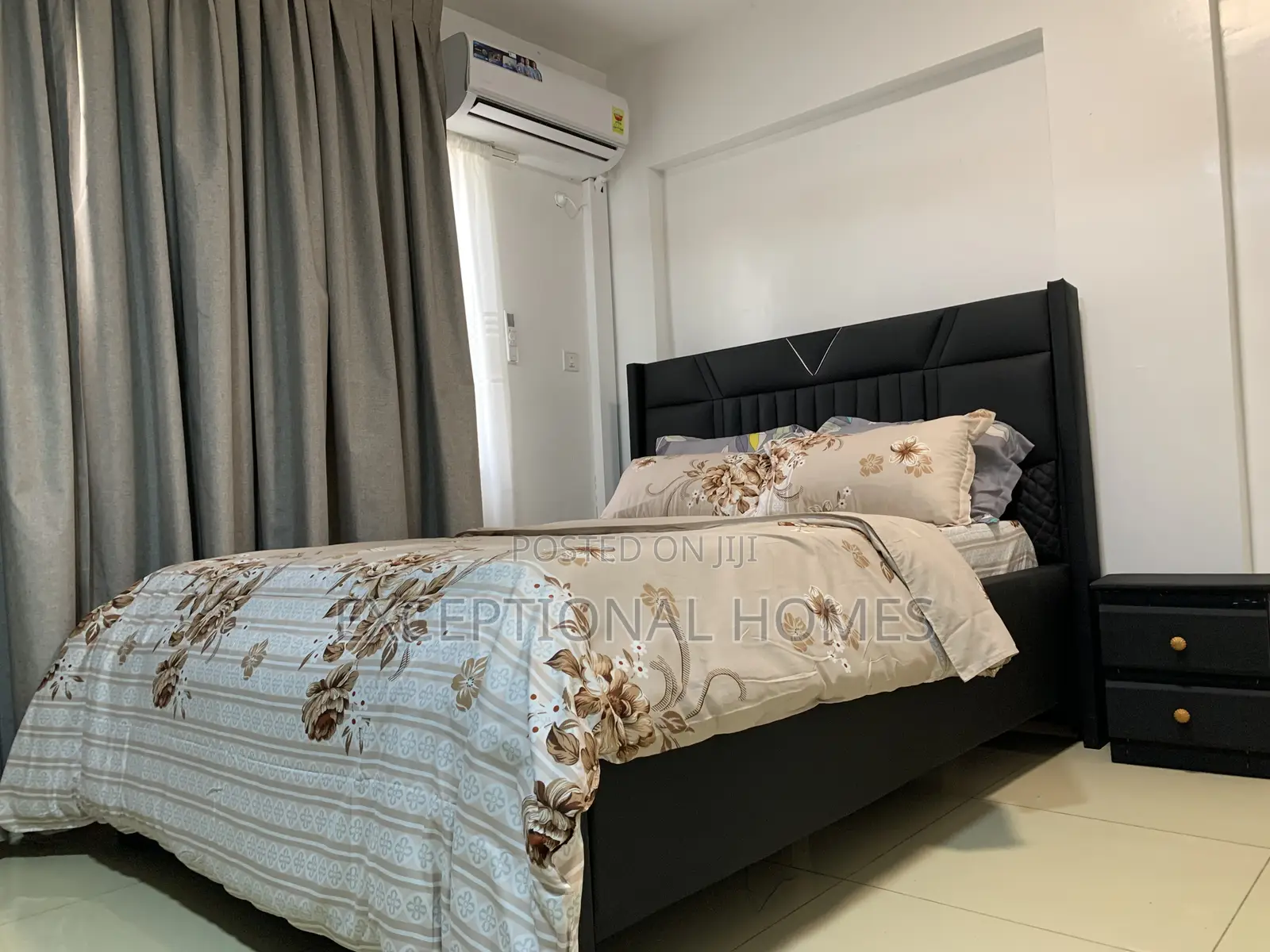 Cozy One Bedroom Modern Apartment in Gated Community