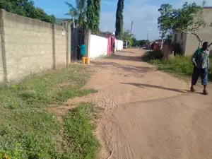 3bdrm Apartment in Survivrestates, Manhean for sale
