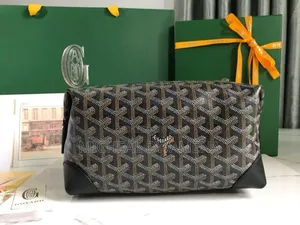 Photo - Goyard 25 Bowling Toiletry Bag