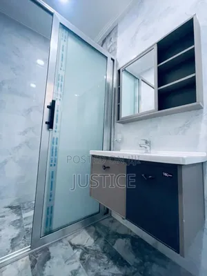 3bdrm Duplex in Adjiringanor, Adjiriganor for sale
