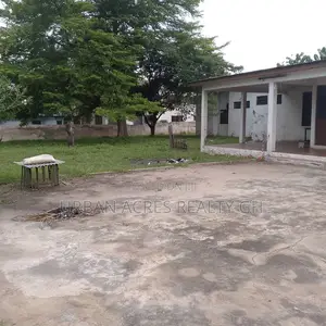 Gt/Accra - (Dzorwulu) _ 3 Plots Redevelopment Land