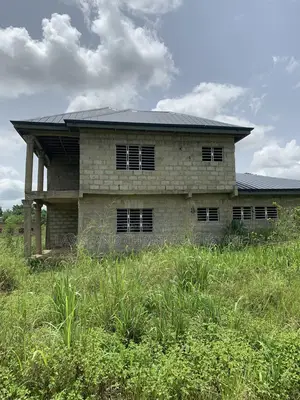 4bdrm House in Lasisi And Christ, Accra Metropolitan for sale