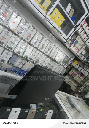 Laptop Lenovo 4GB Intel HDD 1T