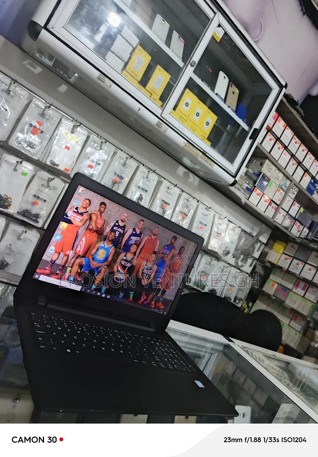 Laptop Lenovo 4GB Intel HDD 1T