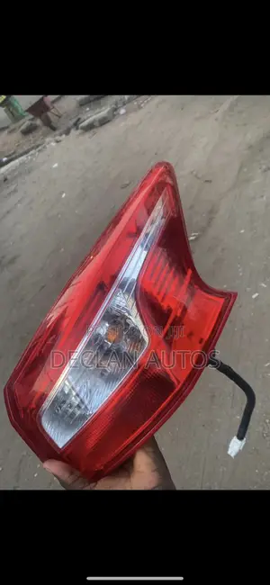 Nissan Sentra 2017 Taillights