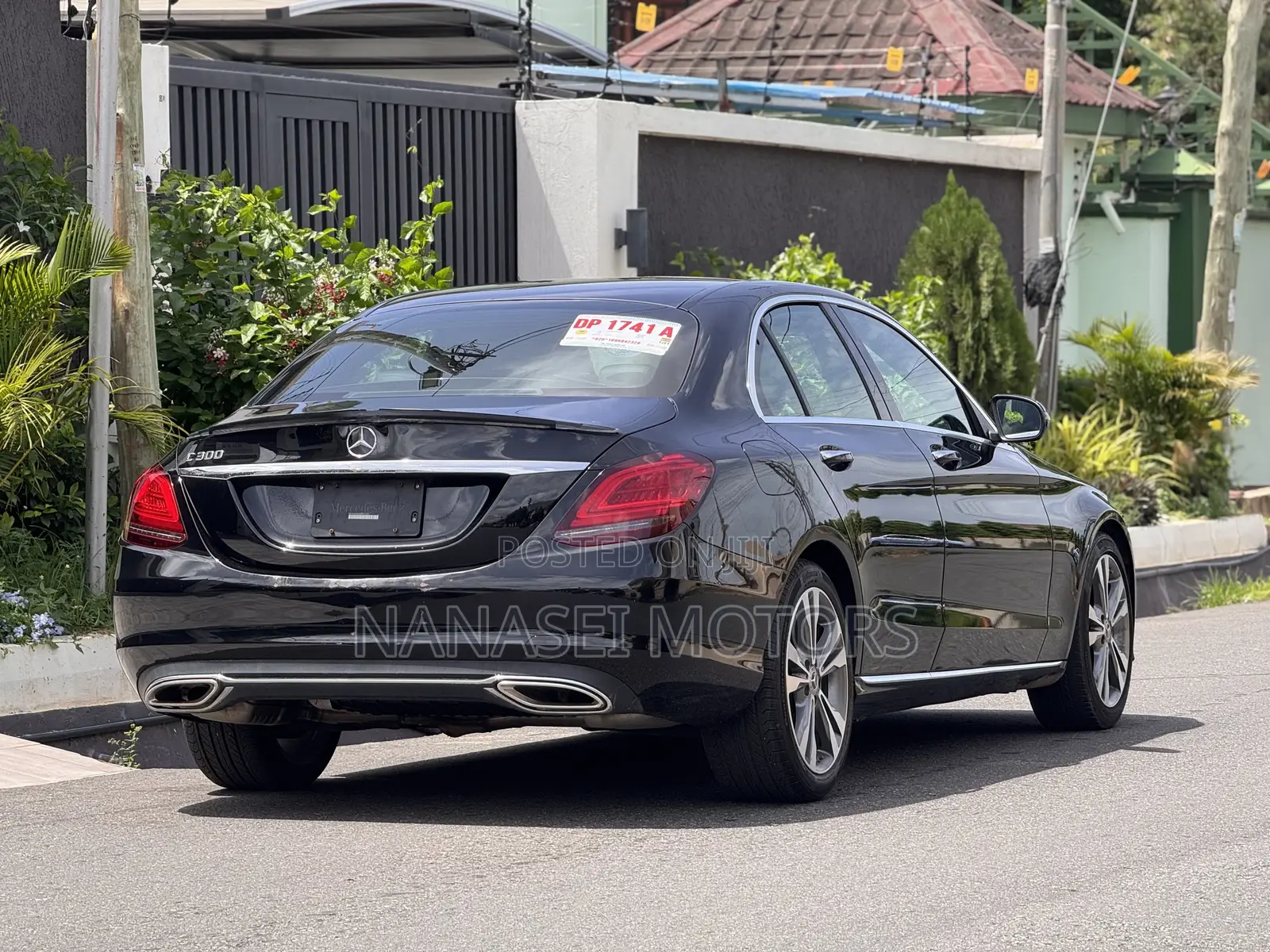 Mercedes-Benz C300 2021 Black