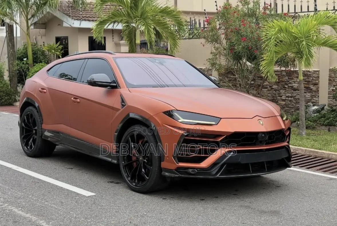 Lamborghini Urus Base 2019 Orange