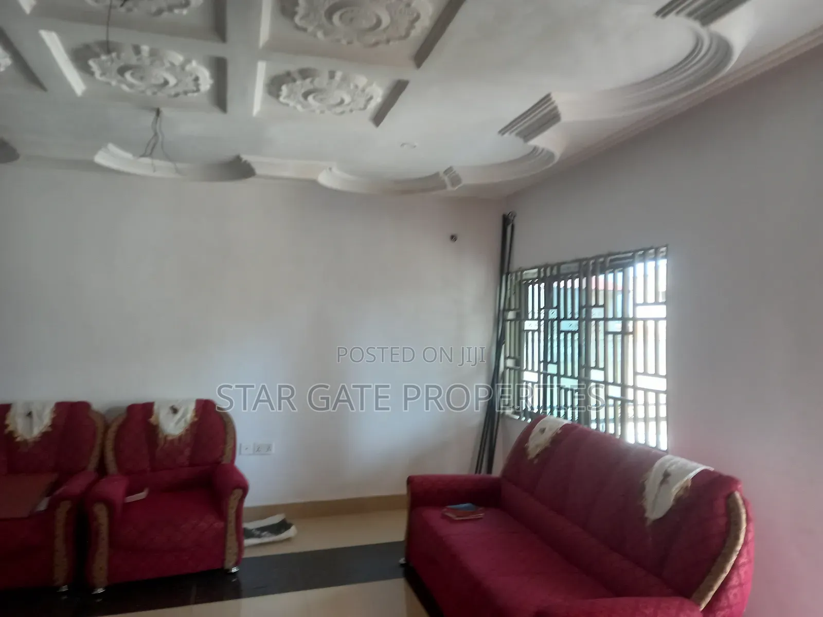 6bdrm House in Asuofia, Kumasi Metropolitan for sale