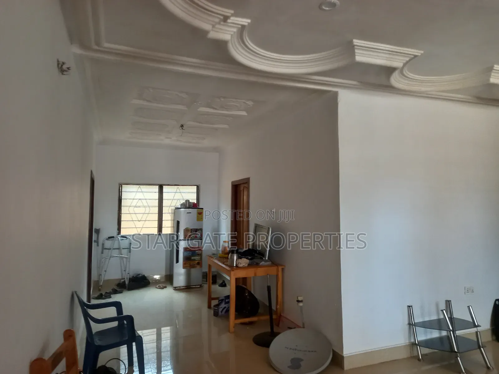 6bdrm House in Asuofia, Kumasi Metropolitan for sale