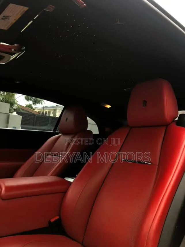 Rolls-Royce Wraith 6.6 RWD 2017 Black