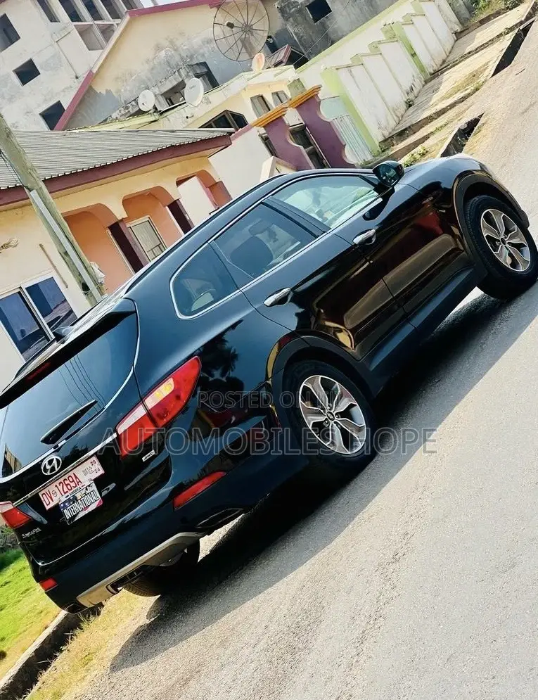 Hyundai Santa Fe Limited 4dr SUV AWD (3.3L 6cyl 6A) 2014 Black
