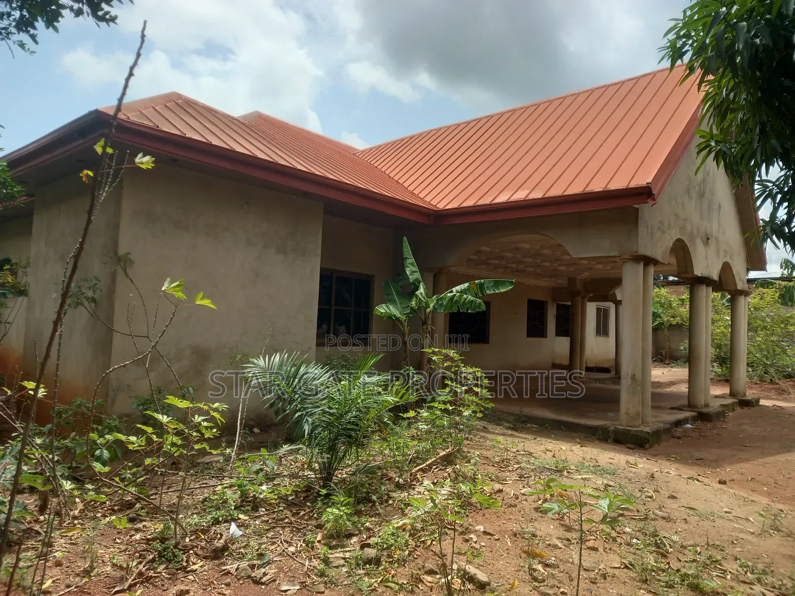 5bdrm House in Asuofia Nketia., Kumasi Metropolitan for sale