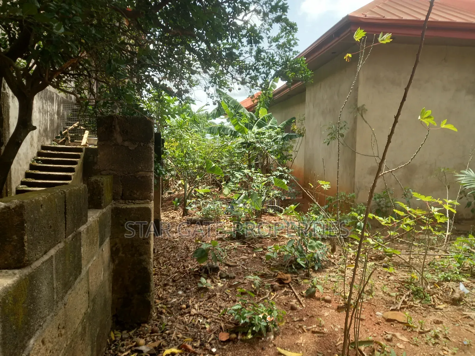 5bdrm House in Asuofia Nketia., Kumasi Metropolitan for sale