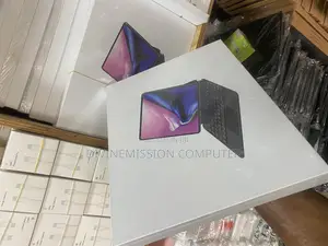 iPad 12.9 Smart Case and Keyboard
