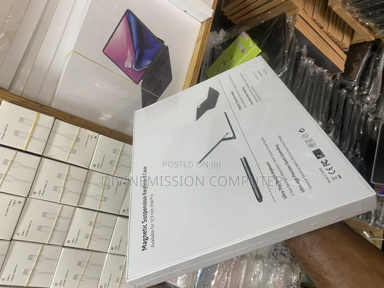 iPad 12.9 Smart Case and Keyboard