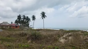 Central Region, Apam (Abrekum) _ 2 Units of 2 Bedrms Oceanfront House