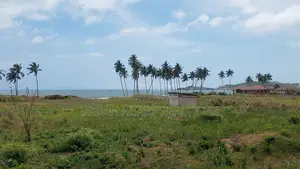 Central Region, Apam (Abrekum) _ 2 Units of 2 Bedrms Oceanfront House