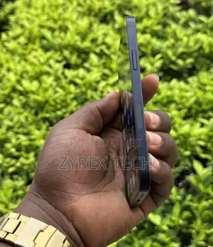 Apple iPhone 12 64 GB Black