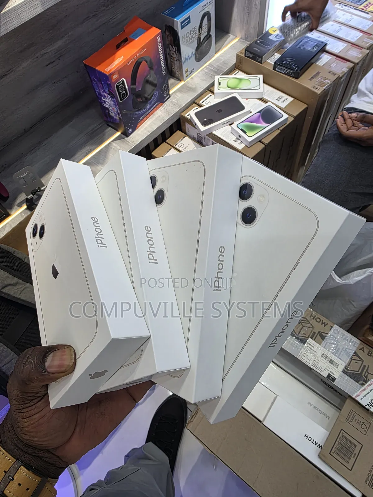 New Apple iPhone 13 128 GB White