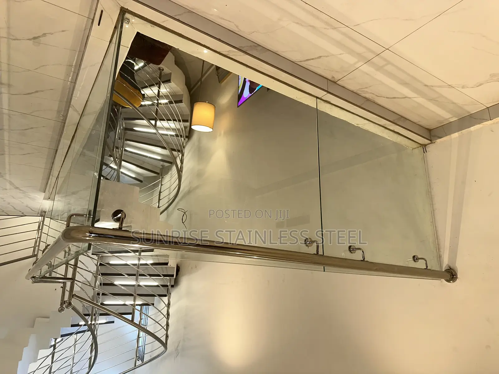 Stainless Frameless Design