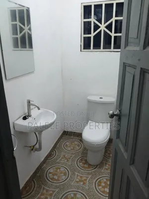 1bdrm Apartment in Dansoman Exhibition for rent