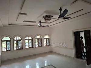 7bdrm House in Atasomanso, Kumasi Metropolitan for rent