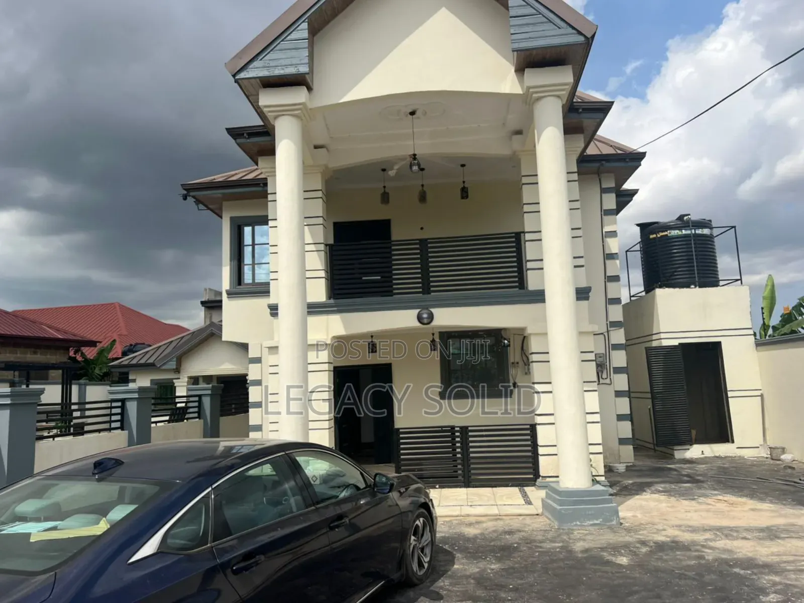 4bdrm Townhouse / Terrace in 𝙻𝚎𝚐𝚊𝚌𝚢 𝚜𝚘𝚕𝚒𝚍 𝚛𝚎𝚊𝚕, Amasaman for rent