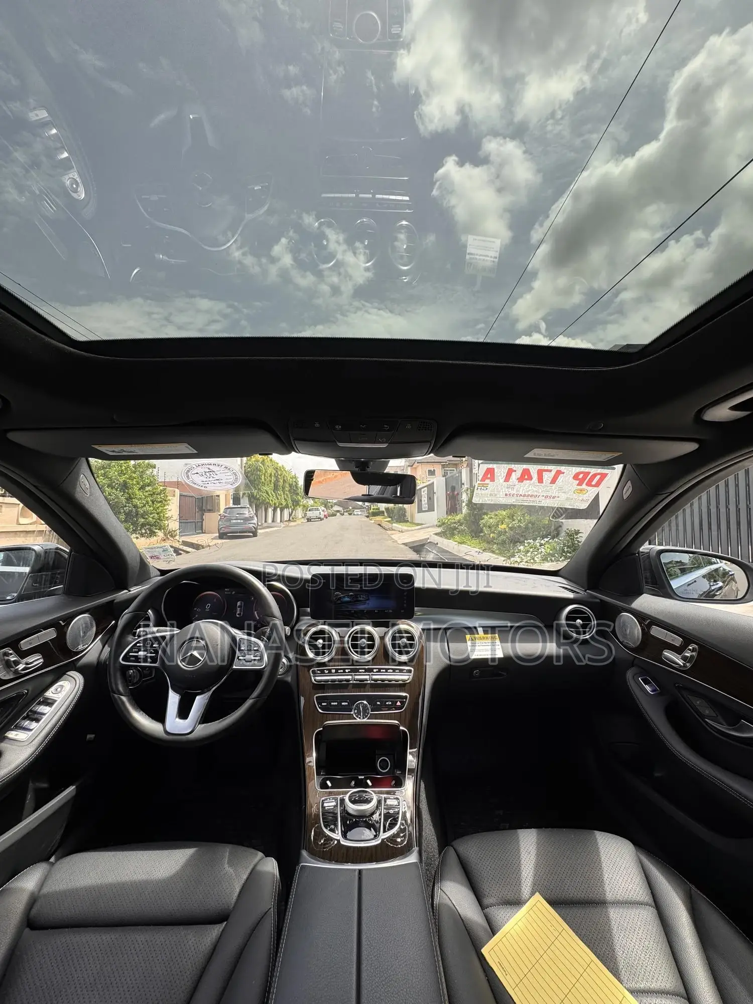 Mercedes-Benz C300 2021 Black