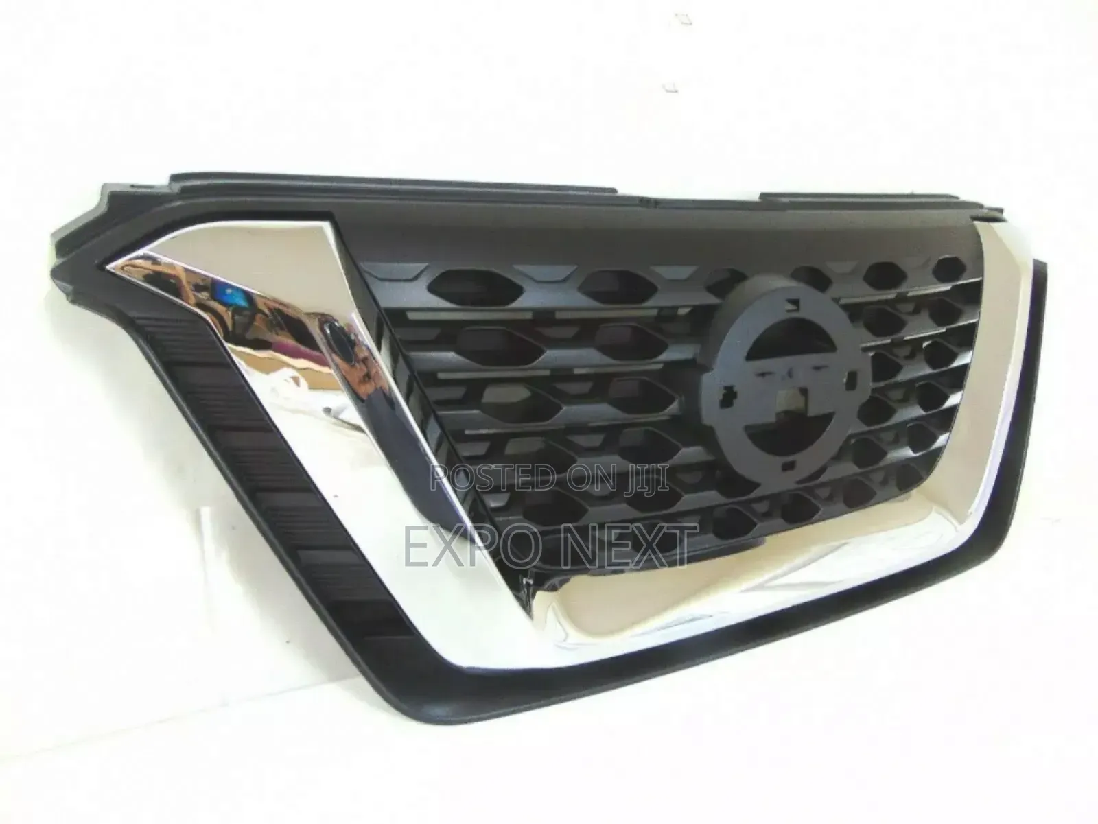 Chrome Front Bumper Upper Grille for Nissan Kicks 2017-2020