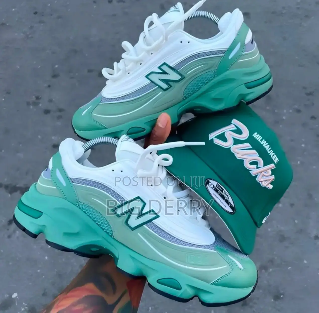 New Balance 1000