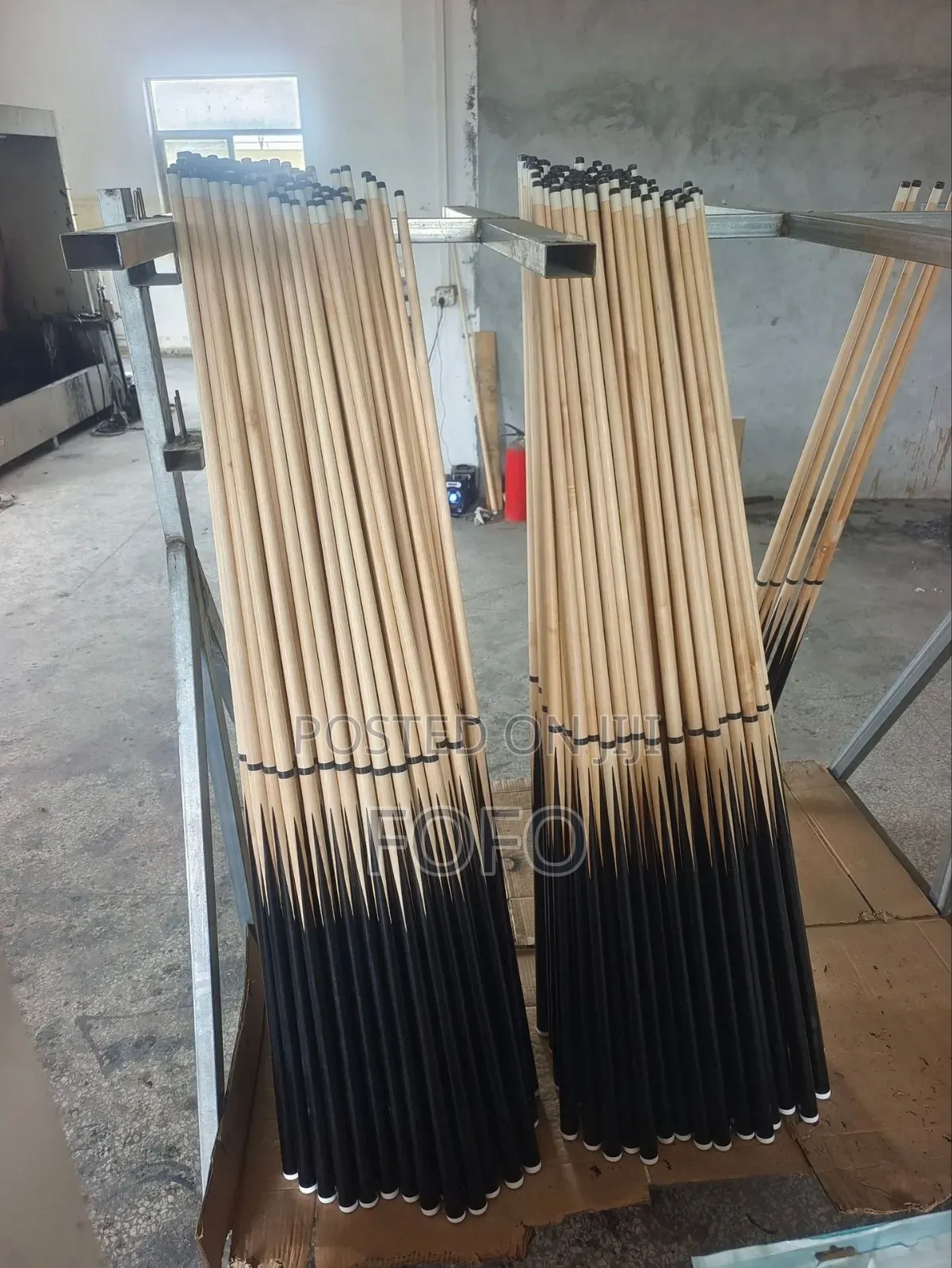 Screw Adjusted Snooker Cue Stick