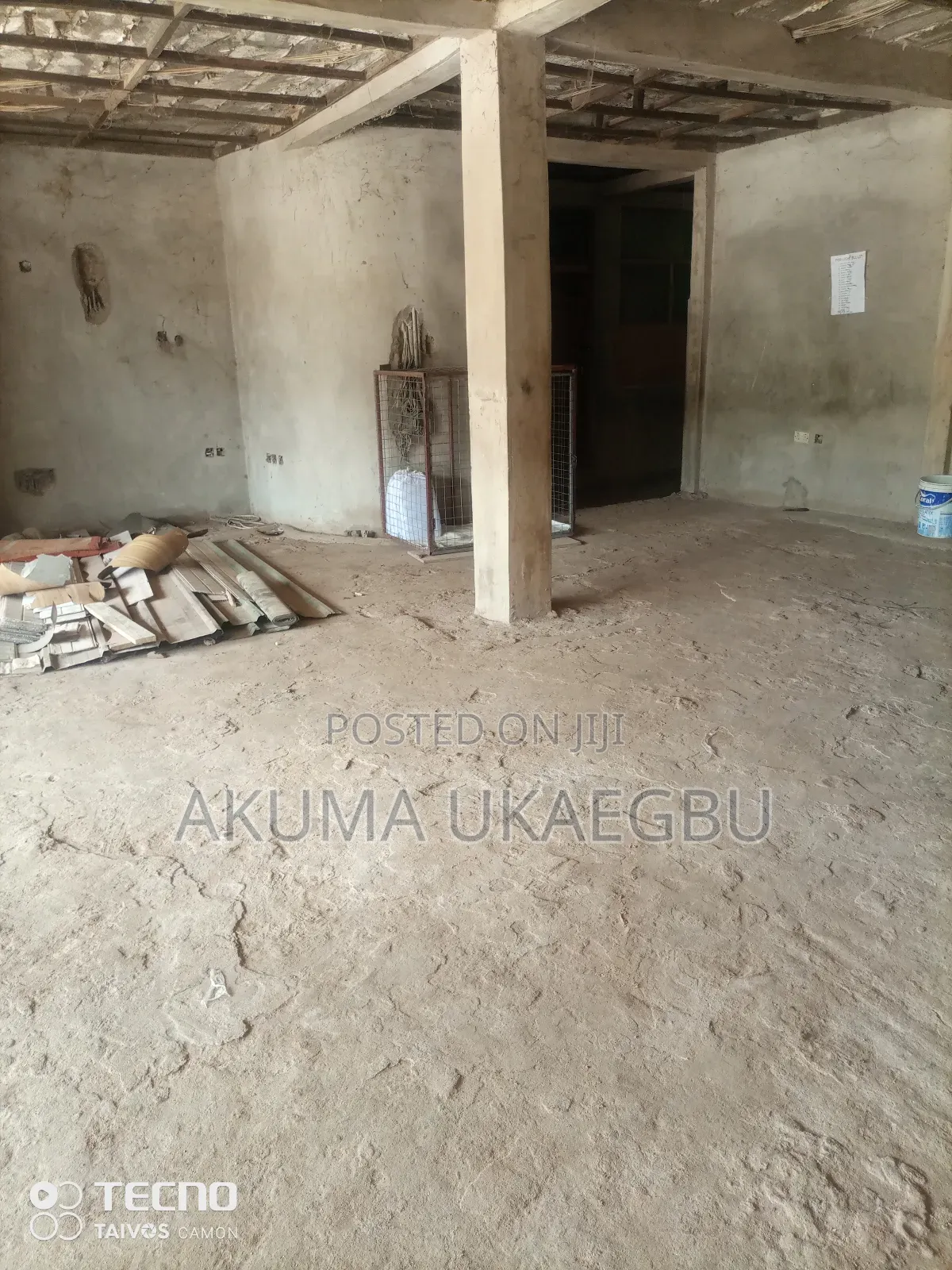 20bdrm House in Near Mega Choice, Ashomang Estate for sale