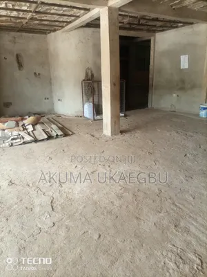 20bdrm House in Near Mega Choice, Ashomang Estate for sale