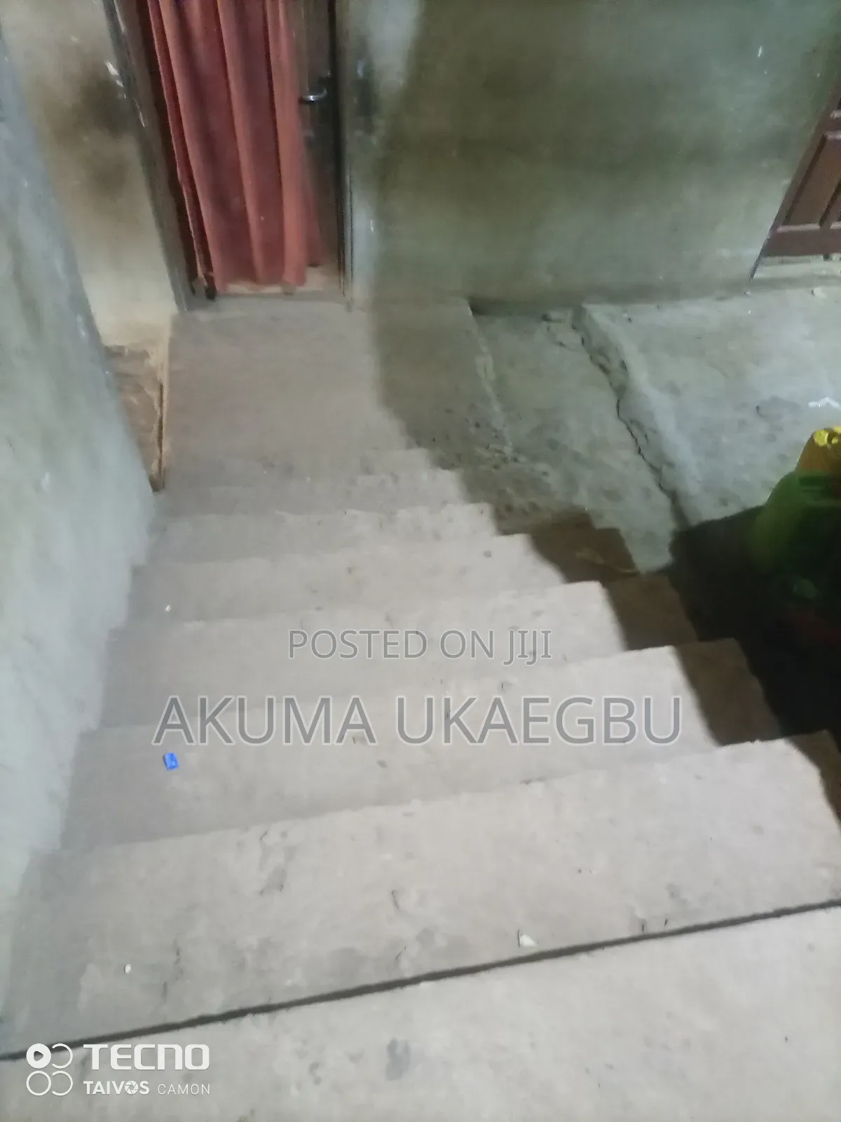 20bdrm House in Near Mega Choice, Ashomang Estate for sale