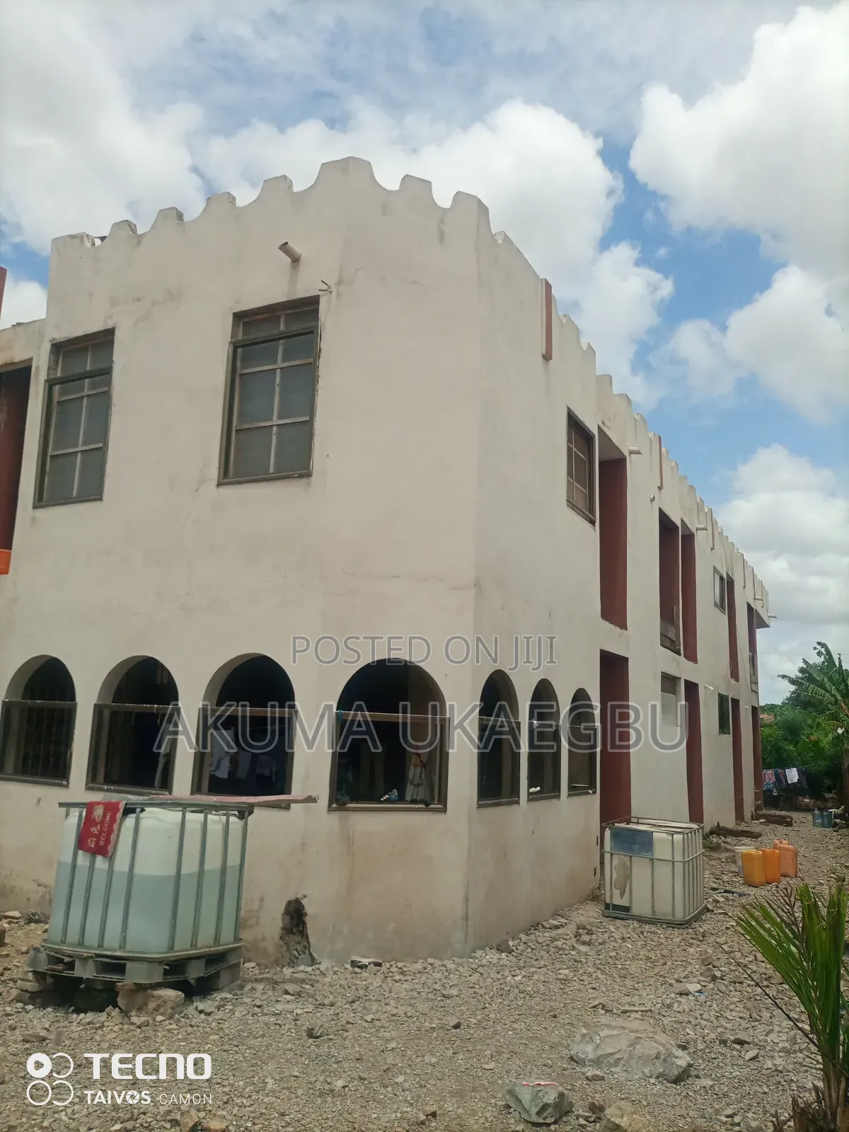 20bdrm House in Near Mega Choice, Ashomang Estate for sale