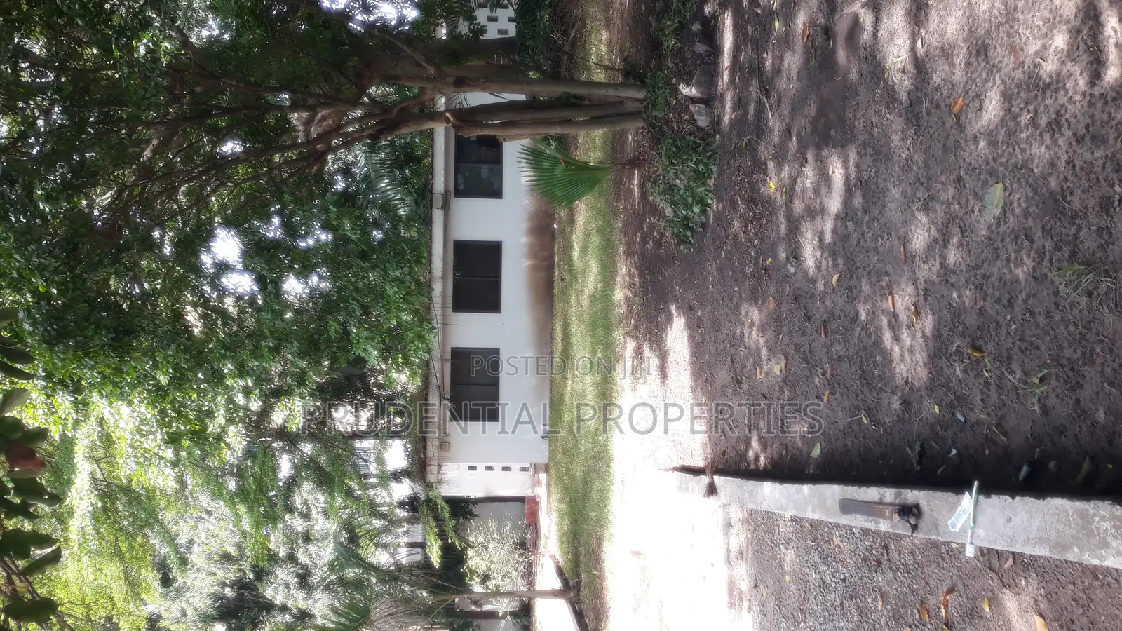 2 Plots of Land With 4 Bedroom for Sale at North Ridge