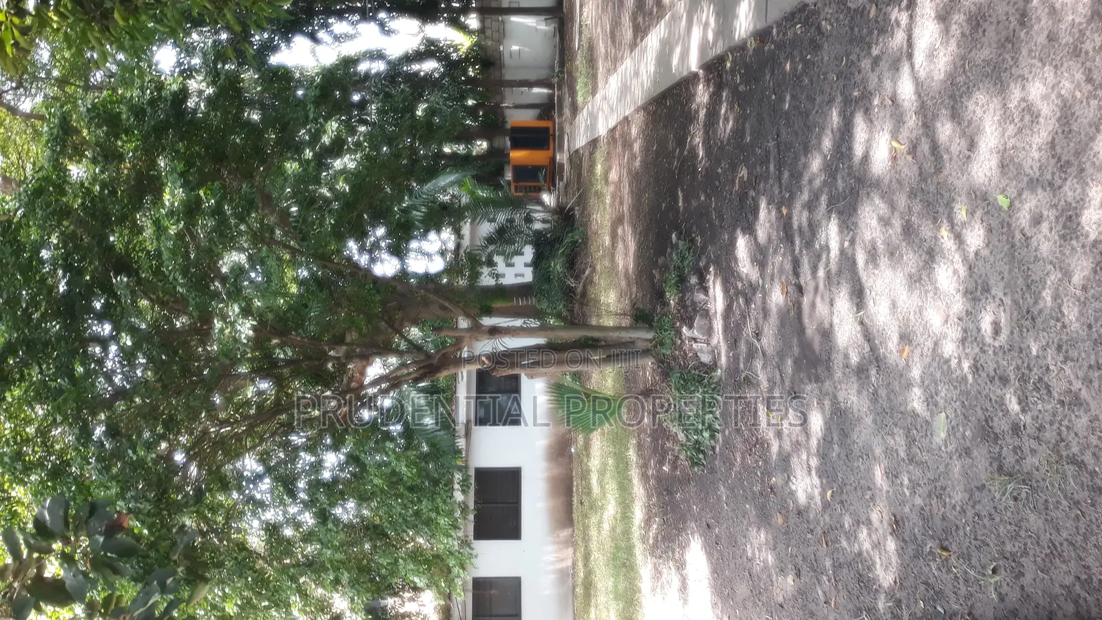 2 Plots of Land With 4 Bedroom for Sale at North Ridge