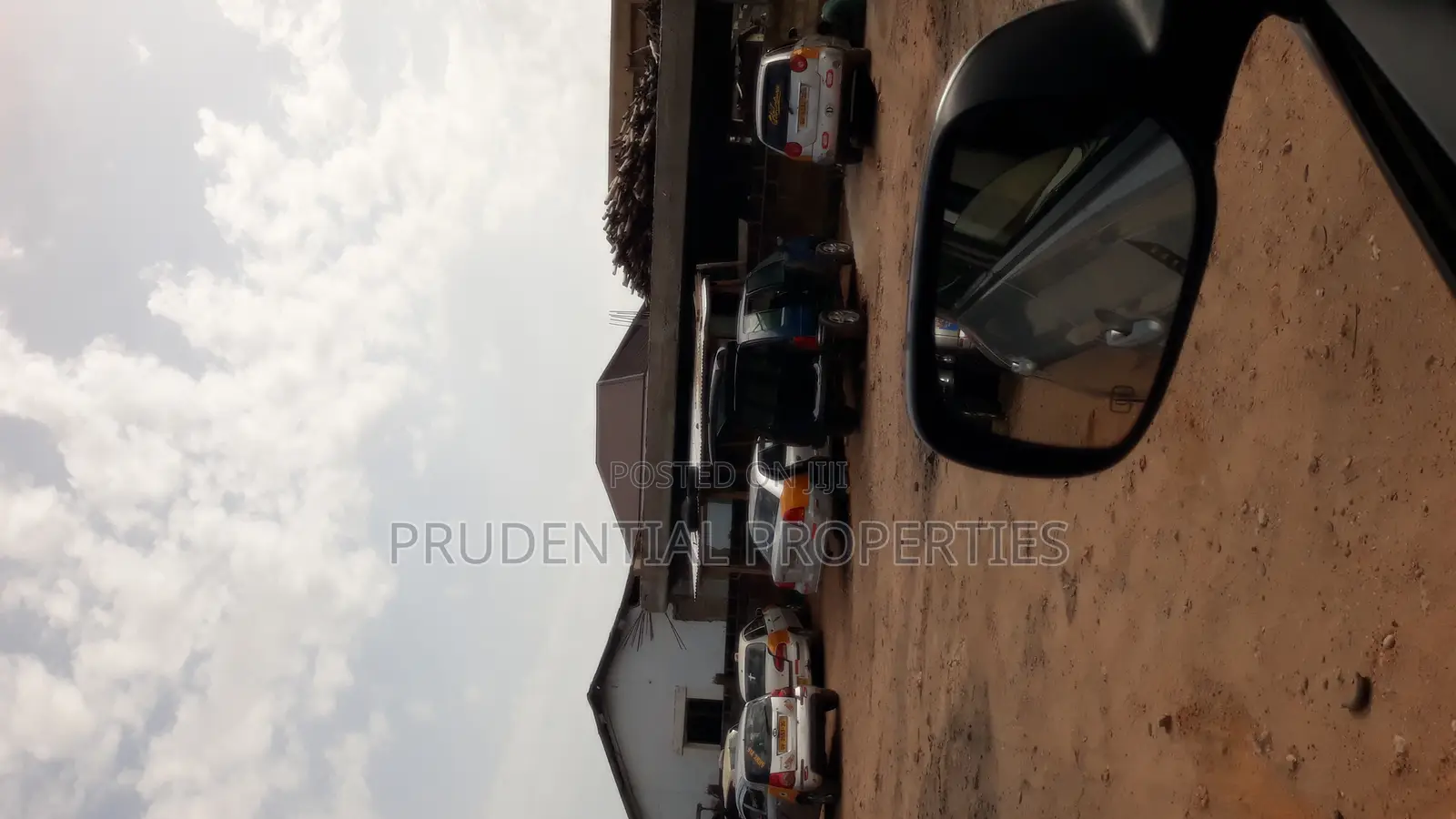 One Plot of Land for Sale at Kokomlemle