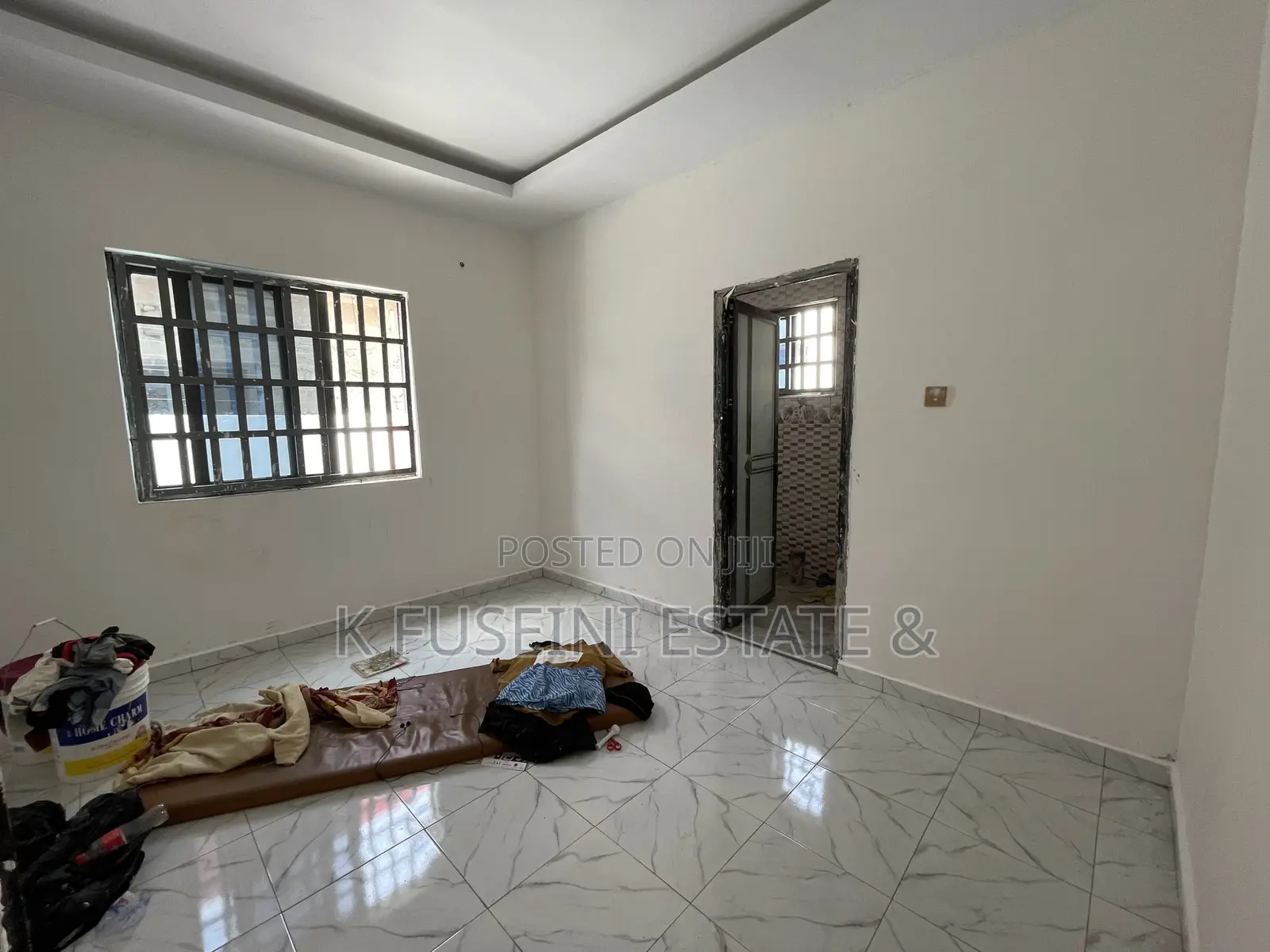 4bdrm House in K Fuseini Estate, Kumasi Metropolitan for sale