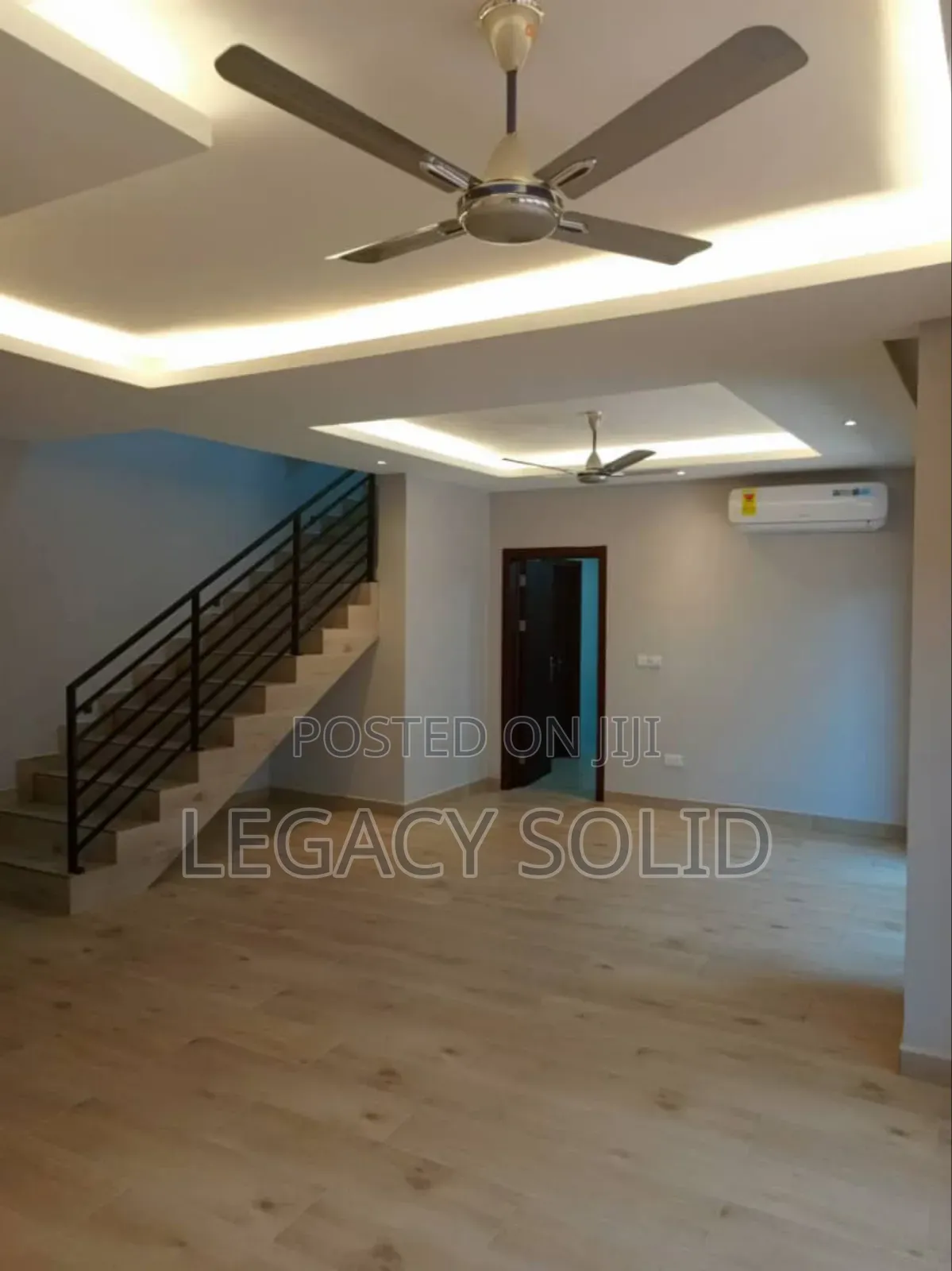 3bdrm Townhouse / Terrace in 𝙻𝚎𝚐𝚊𝚌𝚢 𝚜𝚘𝚕𝚒𝚍 𝚛𝚎𝚊𝚕, Tseaddo for rent